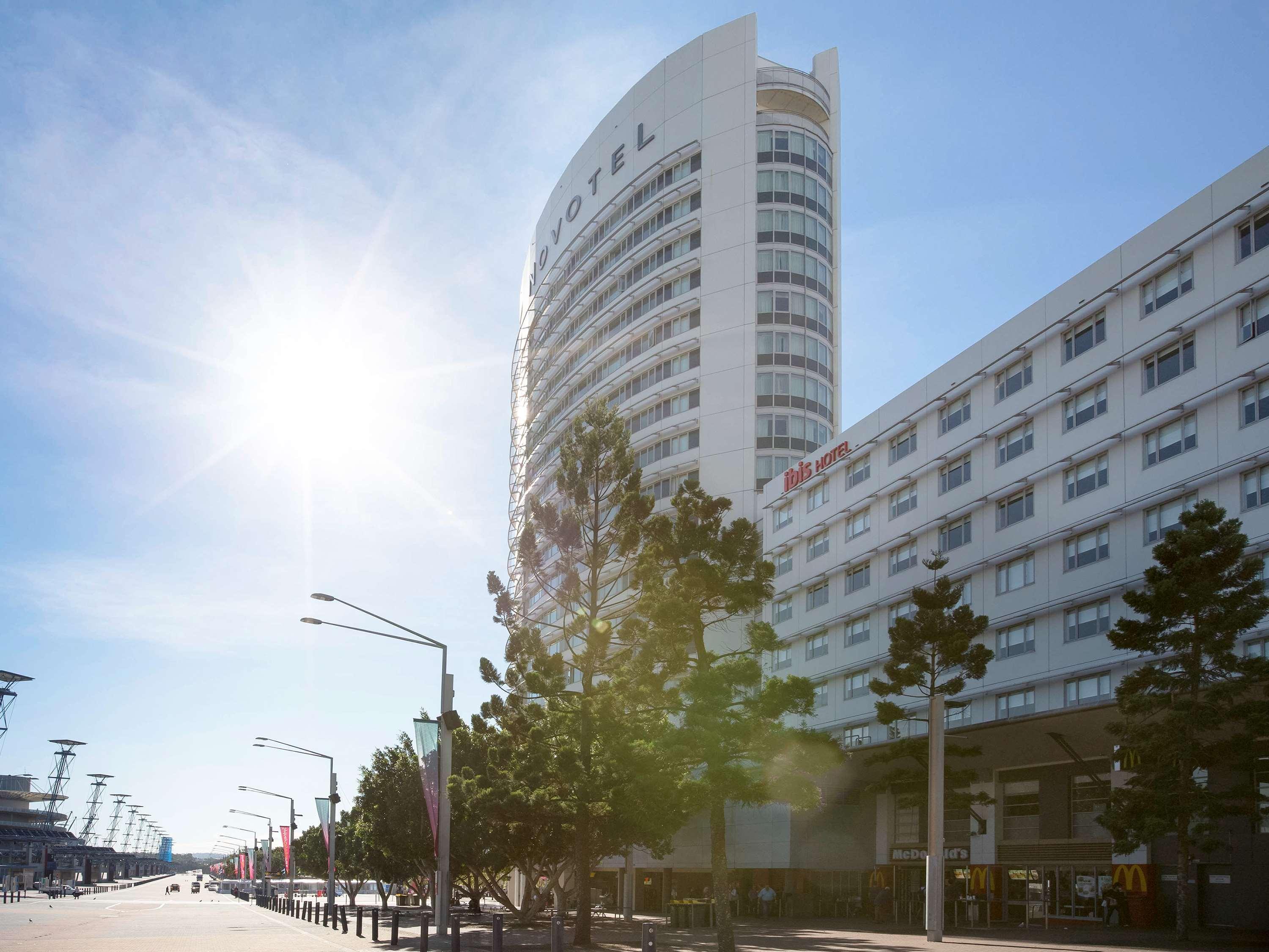 Novotel Sydney Olympic Park Exterior photo