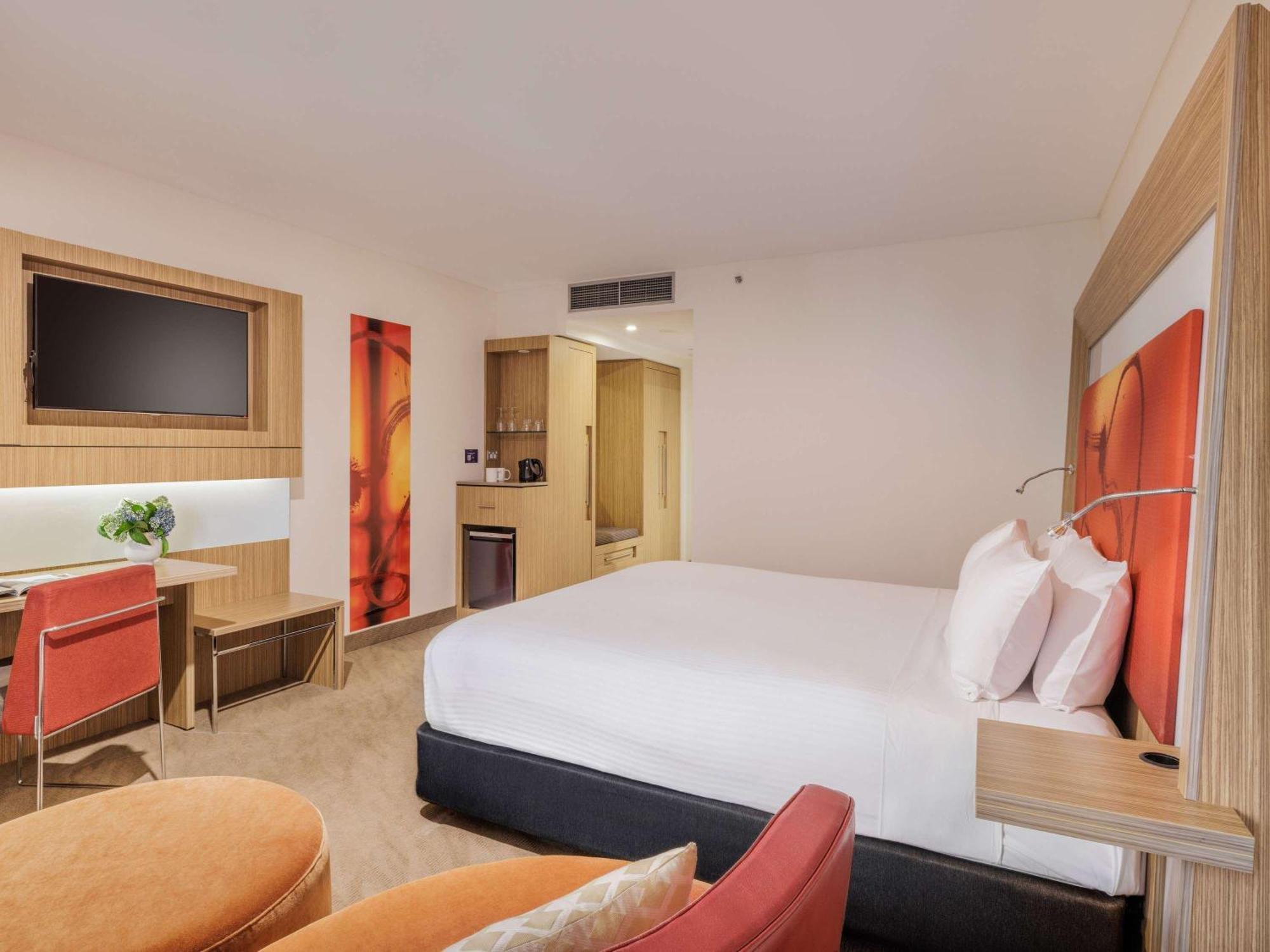 Novotel Sydney Olympic Park Exterior photo